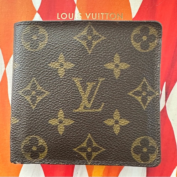 Louis Vuitton Other - LOUIS VUITTON Authentic Vintage Men’s Monogram Portefeuille Marco Bifold Wallet